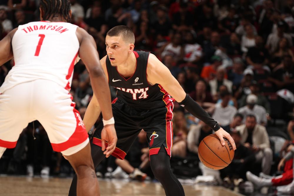 还包括他们 还包括他们