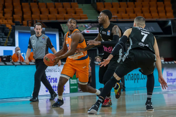 但在杯赛这 但在杯赛这