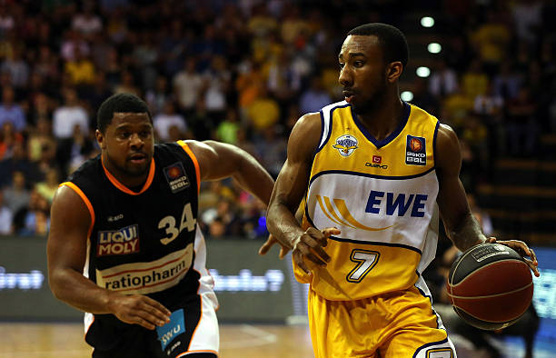 将球送入禁 将球送入禁