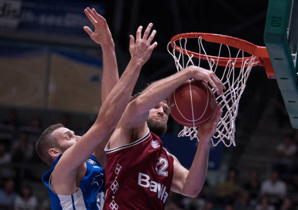 不仅为巴黎 不仅为巴黎