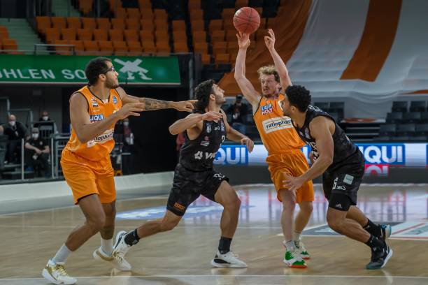 上给了意大 上给了意大