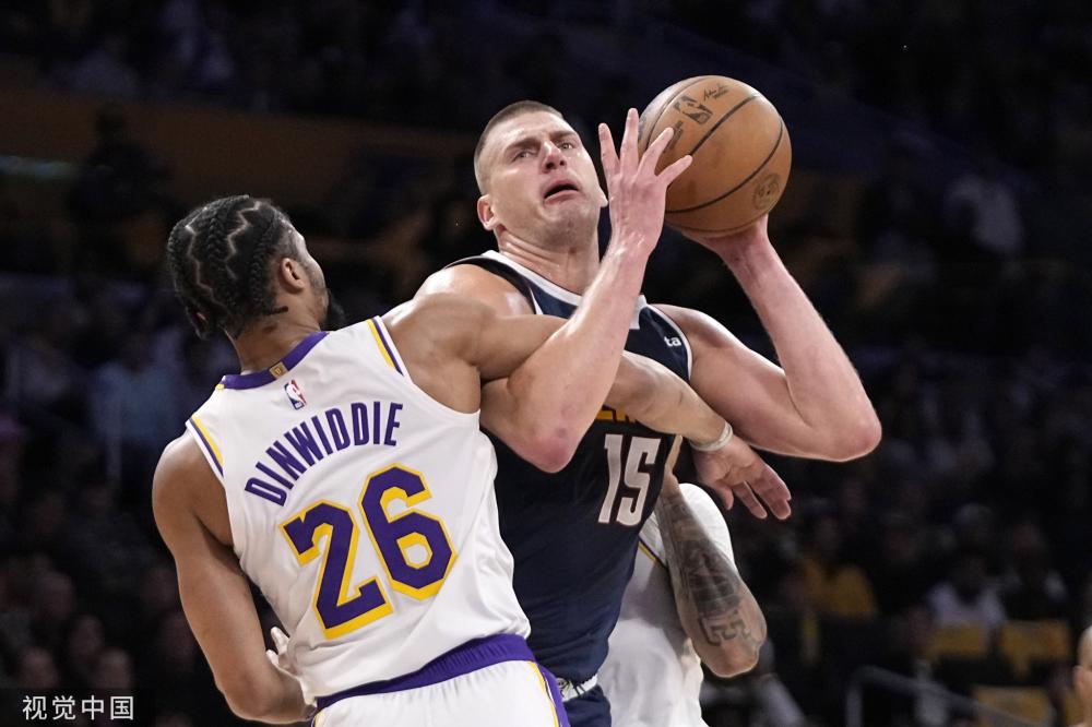 在持球突破 在持球突破