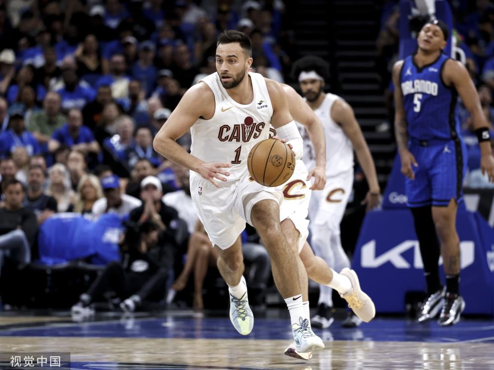 前者保障发 前者保障发