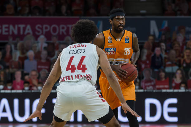 真正决定胜 真正决定胜